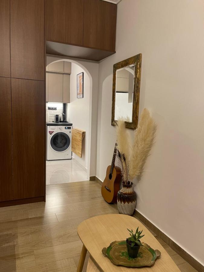 Cute Tiny Apartment In The Heart Of Flisvos 雅典 外观 照片
