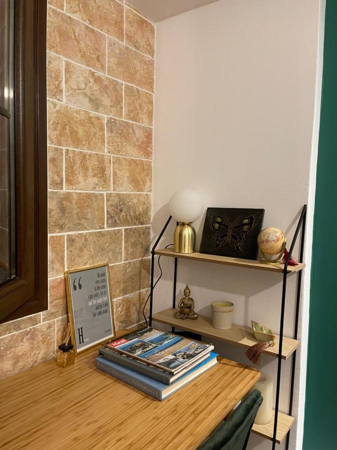 Cute Tiny Apartment In The Heart Of Flisvos 雅典 外观 照片