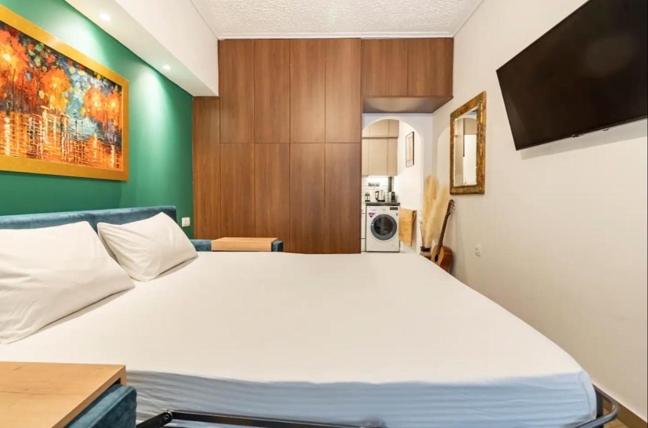 Cute Tiny Apartment In The Heart Of Flisvos 雅典 外观 照片